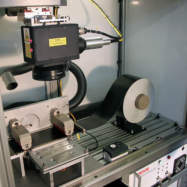 Laser VIN Plate Marking Machine_inside workstation_crop